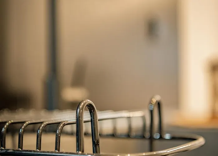 Apartment Urban Metro Flats *