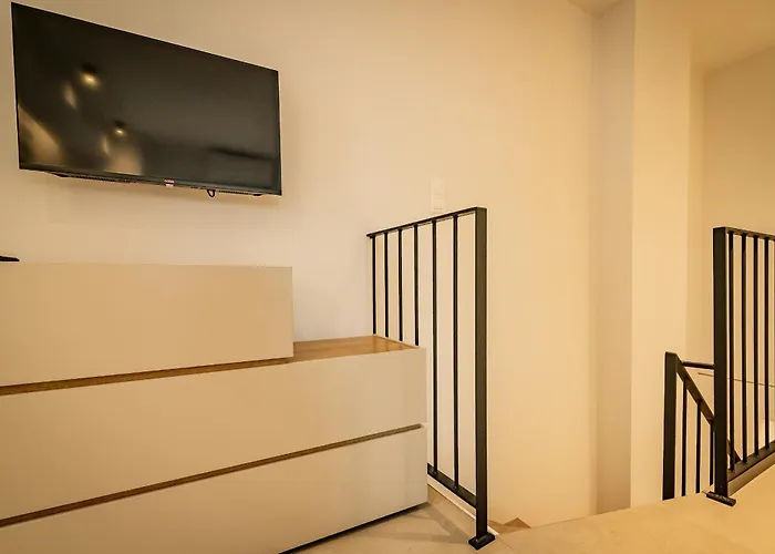 شقة Urban Metro Flats سالونيك