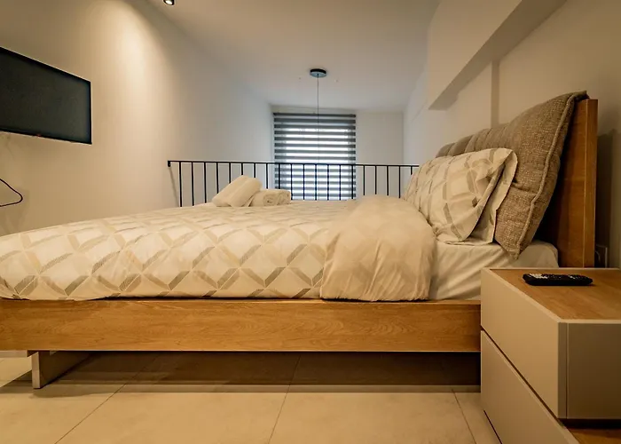 شقة Urban Metro Flats *